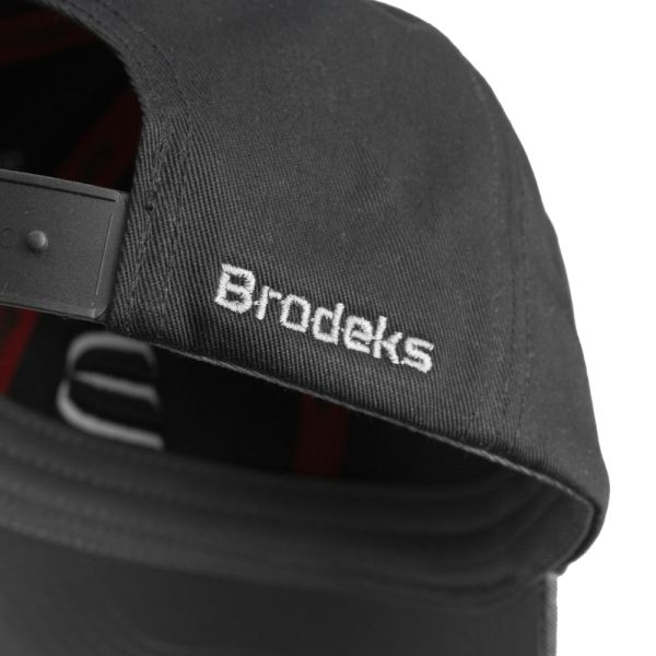 Бейсболка Brodeks KM130, серый, черный
