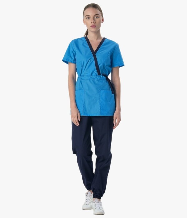 Костюм женский MedLine Арина (тк.Смесовая,120), тёмно-синий, ярко-голубой