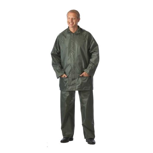 Костюм влагозащитный нейлоновый с ПВХ, куртка, брюки. цвет зелёный