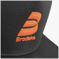 Бейсболка Brodeks KM131, красный, чёрный