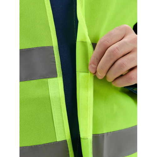 Жилет сигнальный ProfLineBase (тк.Полиэфир,60), желтый Жилет сигнальный ProfLineBase (тк.Полиэфир,60), желтый