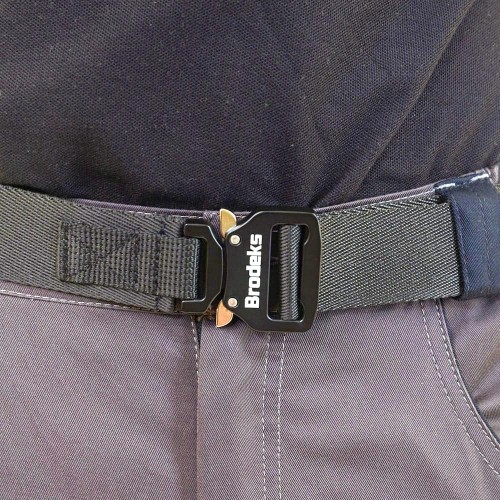 Ремень Brodeks KM102 + стрейч, цвет чёрный, длина 140 см Ремень Brodeks KM102 + стрейч, цвет чёрный, длина 140 см