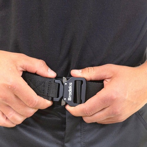 Ремень Brodeks KM102 + стрейч, цвет чёрный, длина 140 см Ремень Brodeks KM102 + стрейч, цвет чёрный, длина 140 см