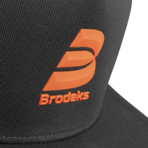 Бейсболка Brodeks KM131, цвет красный, чёрный Бейсболка Brodeks KM131, цвет красный, чёрный