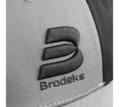 Бейсболка Brodeks KM130, цвет серый, чёрный Бейсболка Brodeks KM130, цвет серый, чёрный