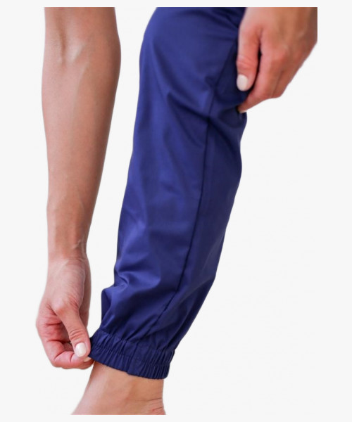 Костюм женский хирургический Модерн-004 (тк.Стрейч,120) MedLine, т.синий