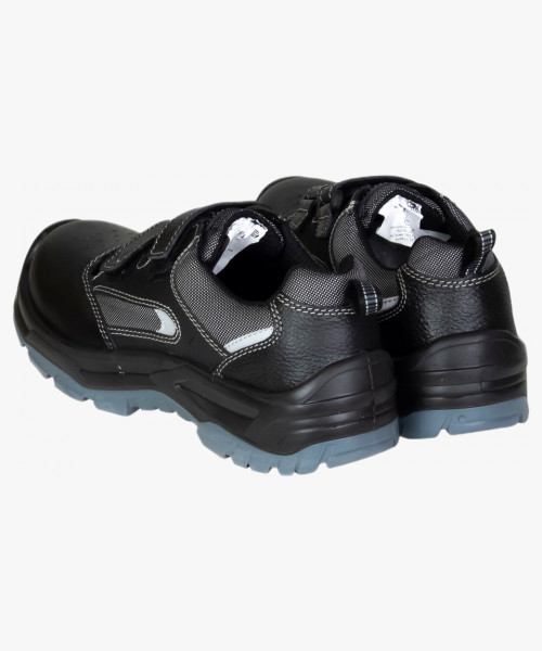 Полуботинки с перфорацией SAVЁL-ДЖЕТ кожа, ПУ-ТПУ