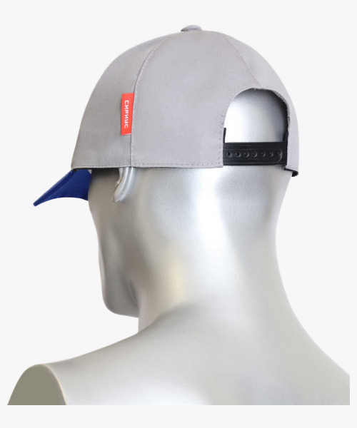 Кепка-бейсболка светло-серая с васильковым